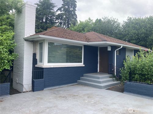 6925 52nd Ave S, Seattle, WA, 98118-3406 | Card Image