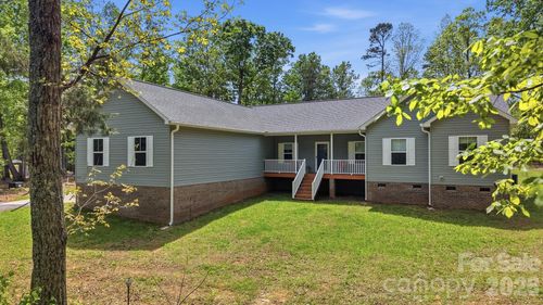 2430 Shuford Rd, Lincolnton, NC, 28092-7458 | Card Image