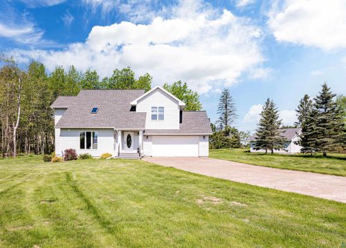 1 Rolling Rd, Esko, MN, 55733 | Card Image