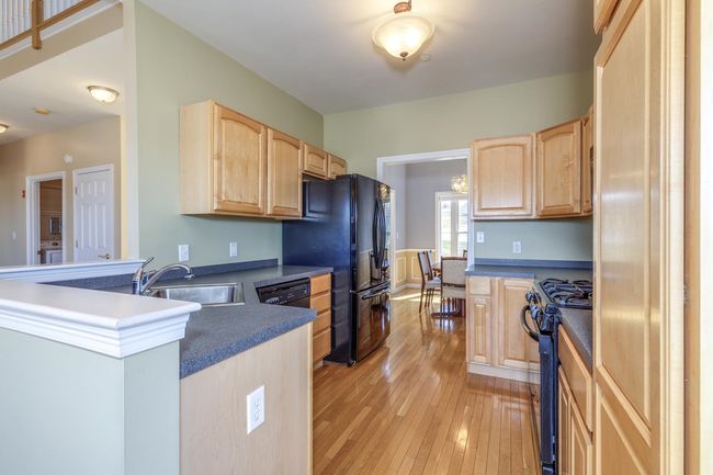 16 - 16 S Parrish Dr, Condo with 2 bedrooms, 3 bathrooms and null parking in Londonderry NH | Image 14