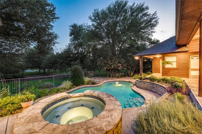 Pool and spa | Image 32