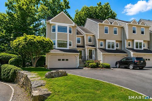 176-176 Governor Trumbull Way, Trumbull, CT, 06611-5617 | Card Image