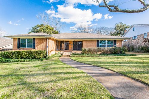 7010 Kingsbury Dr, Dallas, TX, 75231-7202 | Card Image