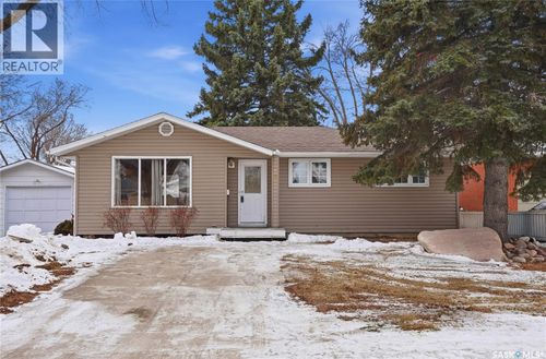 285 Carleton Dr, Saskatoon, SK, S7H3P1 | Card Image