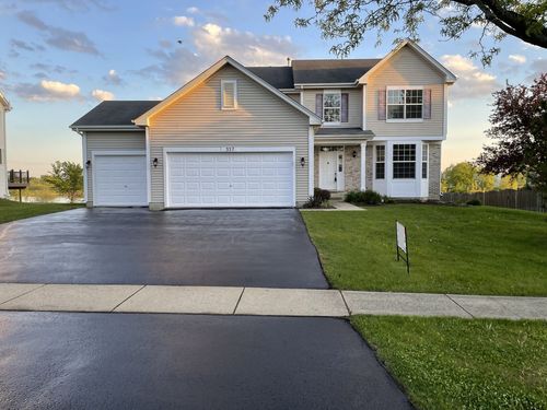 337 W Caldwell Dr, Round Lake, IL, 60073-4294 | Card Image