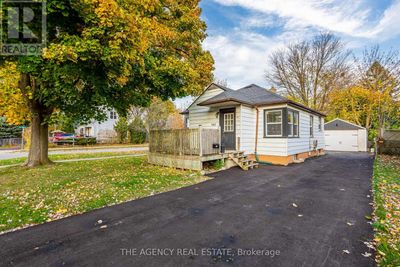 740 Glasgow St, House other with 2 bedrooms, 1 bathrooms and 4 parking in London ON | Image 1