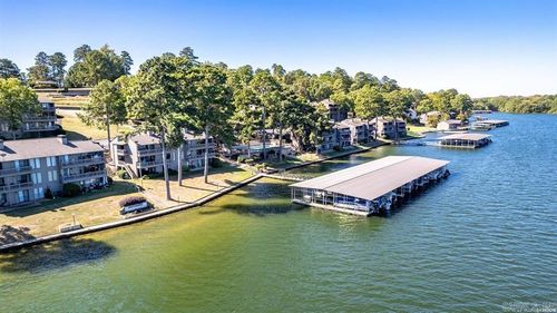 s-2-200 Hamilton Oaks Dr, Hot Springs, AR, 71913-1802 | Card Image