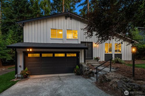 12523 Ne 138th Pl, Kirkland, WA, 98034-2226 | Card Image