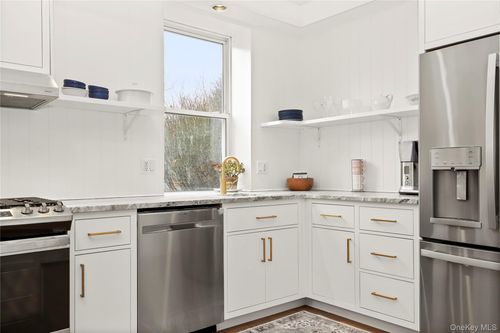 apt-1-16 Bedford Rd, Katonah, NY, 10536-1538 | Card Image