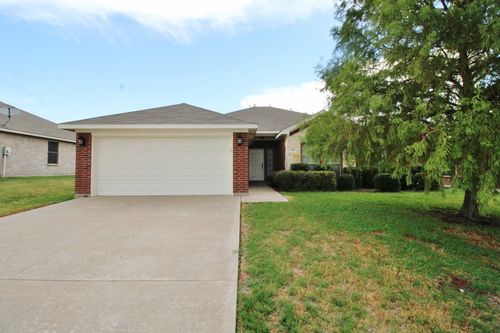 600 Bretts Way, Burleson, TX, 76028-8684 | Card Image