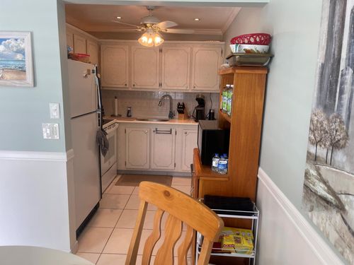 apt-214-3100 Springdale Blvd, Palm Springs, FL, 33461-1104 | Card Image