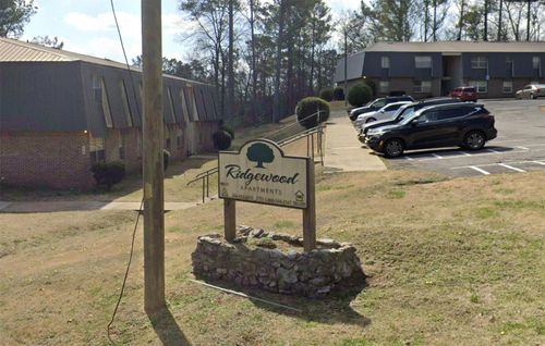 2500 Deerman St, Guntersville, AL, 35976-2012 | Card Image