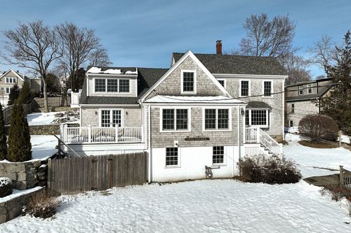 20 Stockbridge St, Cohasset, MA, 02025-1821 | Card Image