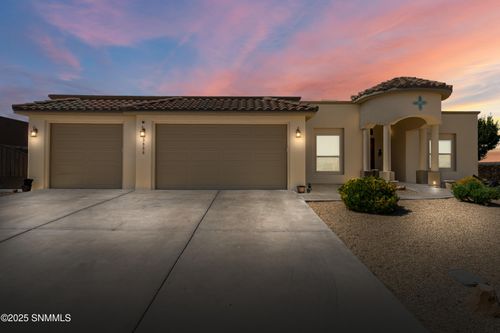 3906 Sombra Prieta Court, Las Cruces, NM, 88012 | Card Image