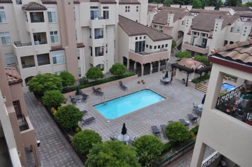 apt-406-1951 Ofarrell St, San Mateo, CA, 94403-1380 | Card Image