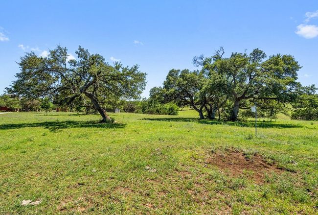 2401 W Fitzhugh Rd, House other with 3 bedrooms, 3 bathrooms and 3 parking in Dripping Springs TX | Image 40