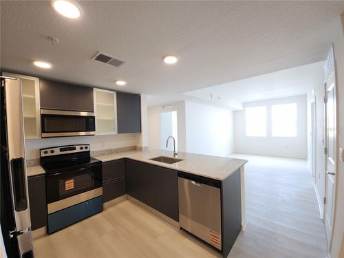 221-5563 Milenia Park Boulevard, ORLANDO, FL, 32839 | Card Image