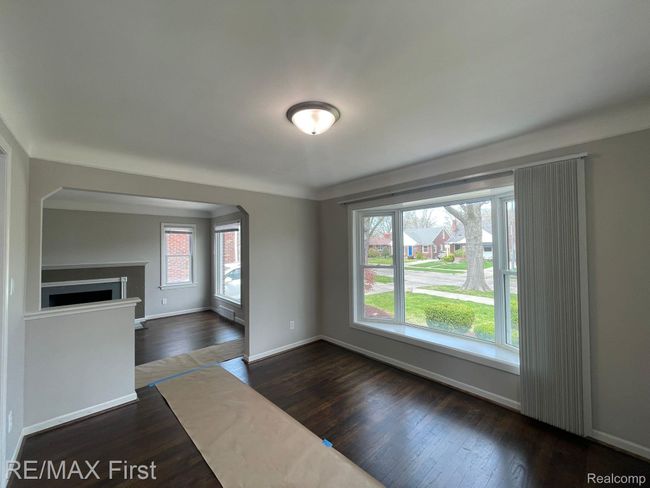 21128 Kenmore Ave, House other with 4 bedrooms, 2 bathrooms and null parking in Harper Woods MI | Image 7
