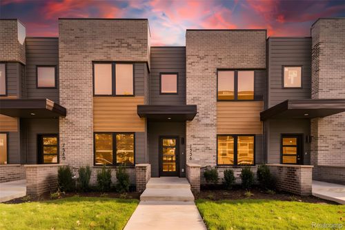 c21-7542 Churchill St, Detroit, MI, 48206 | Card Image