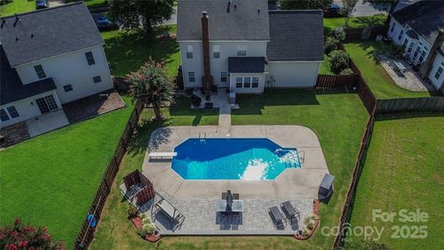 129 Easy St, Mooresville, NC, 28117-4351 | Card Image