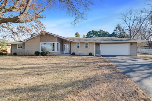 2209 Edgebrook Dr, ROCKFORD, IL, 61107-1408 | Card Image