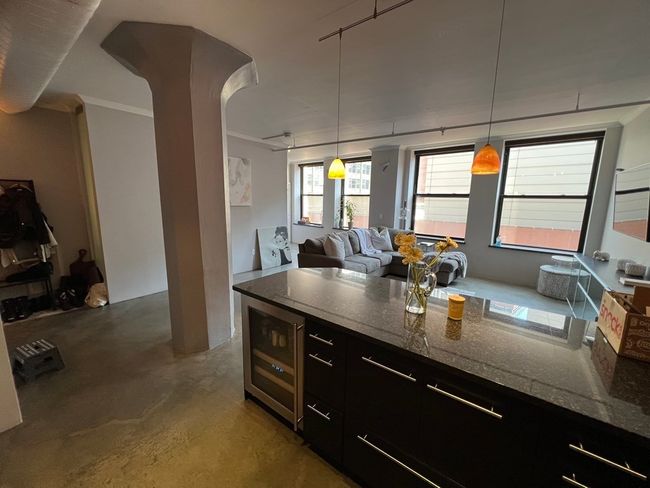 APT-5B - 453 Washington St, Condo with 2 bedrooms, 1 bathrooms and null parking in Boston MA | Image 6