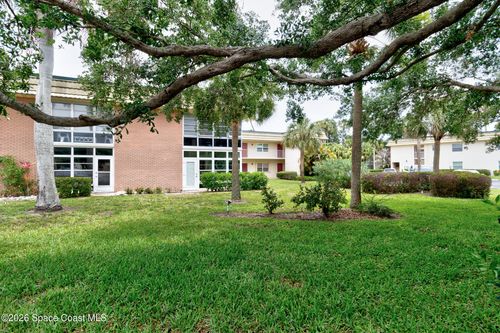 202-5 Vista Gardens Trl, Vero Beach, FL, 32962-1774 | Card Image