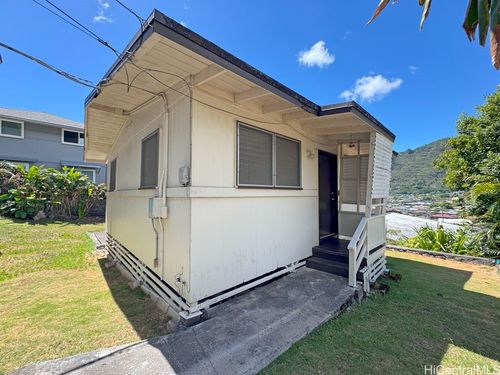 a-3050 Woolsey Pl, Honolulu, HI, 96822-1566 | Card Image