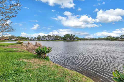 540 Somerhill Dr Ne, St Petersburg, FL, 33716-3464 | Card Image