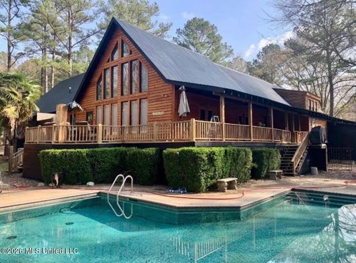 154 Christmas Ln, Madison, MS, 39110-8084 | Card Image