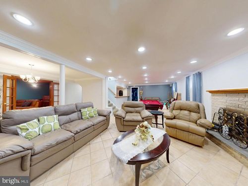 1912 Arcola Ave, SILVER SPRING, MD, 20902-2819 | Card Image