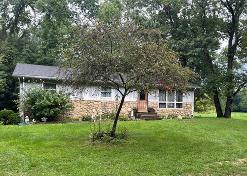 240 E 625 S, North Judson, IN, 46366-8489 | Card Image