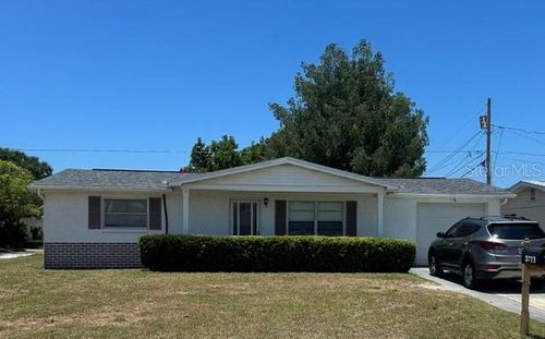 3723 Colonial Hills Dr, NEW PORT RICHEY, FL, 34652-6114 | Card Image