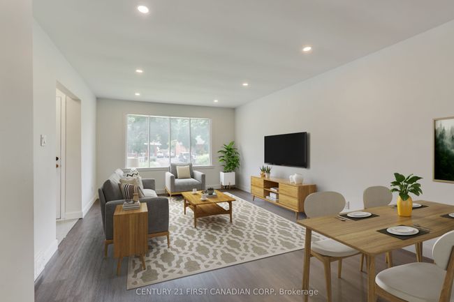 207 Cairn St, House attached with 4 bedrooms, 2 bathrooms and 3 parking in London ON | Image 4