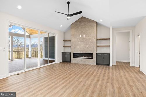 3769 Stony Point Rd, CHARLOTTESVILLE, VA, 22911-6262 | Card Image
