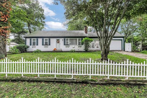 9 Lower Brook Rd, South Yarmouth, MA, 02664-4021 | Card Image