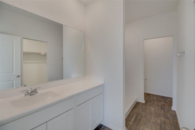 632 Arnold Loop, Townhouse with 3 bedrooms, 2 bathrooms and 2 parking in Uhland TX | Image 13