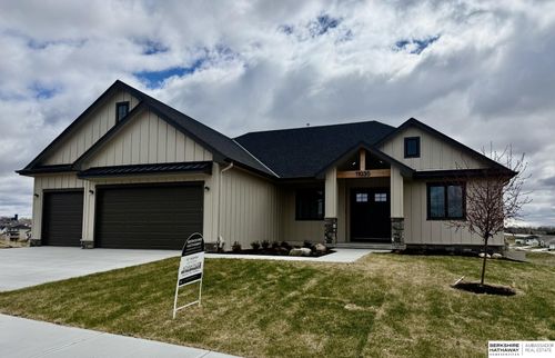 11035 S 220th St, Gretna, NE, 68028-6020 | Card Image