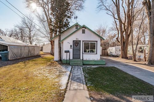 287 W 2nd S, Rigby, ID, 83442-1328 | Card Image