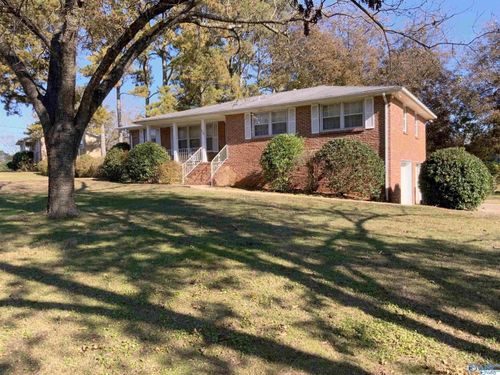 1100 Nw Brookmeade Street, Huntsville, AL, 35816 | Card Image