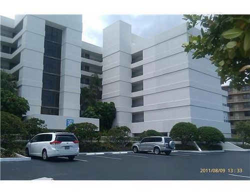 411-3555 S Ocean Blvd, South Palm Beach, FL, 33480-5700 | Card Image
