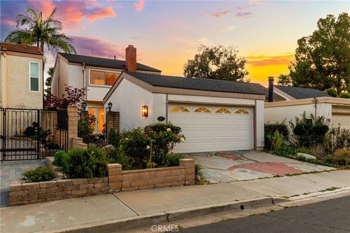 54 Willow Tree Ln, Irvine, CA, 92612-2229 | Card Image