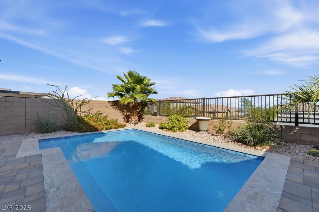 Residential in Las Vegas 4