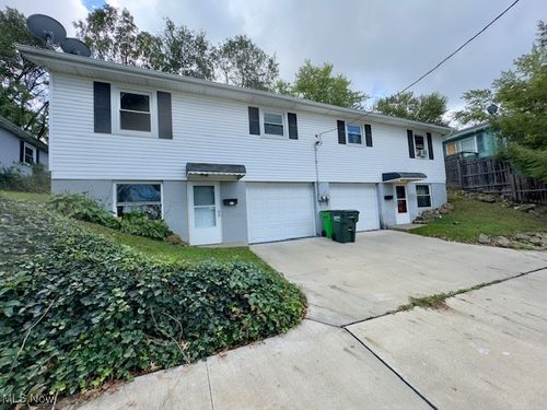 322-320 Lincoln Ave, Barberton, OH, 44203-2824 | Card Image