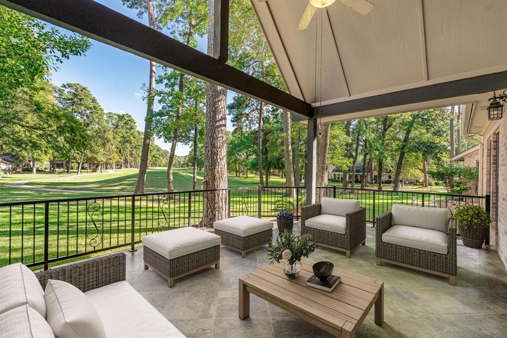 Brassie Bay Cir, Montgomery, TX 77356