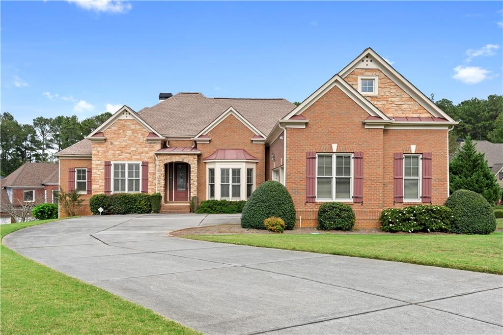 Silver Trace Dr, Lilburn, GA 30047