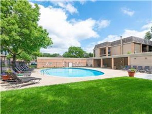 apt-1j-6423 Colony Way, Edina, MN, 55435-2257 | Card Image