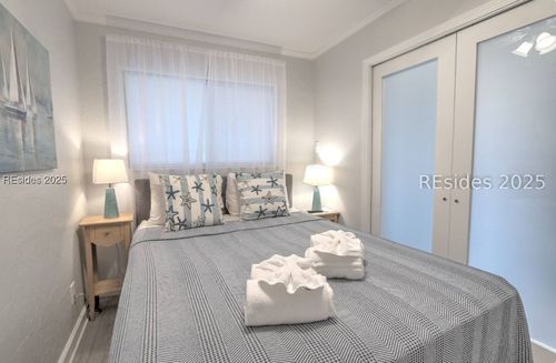 apt-a145-40 Folly Field Rd, Hilton Head Island, SC, 29928-8805 | Card Image