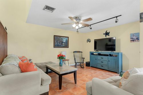 b-5789 Fox Hollow B Drive, Boca Raton, FL, 33486 | Card Image
