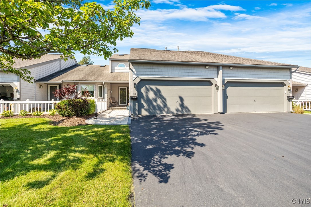 Summerhaven Dr, East Syracuse, NY 13057
